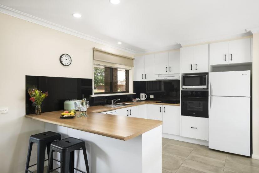Lakeside Country Club Numurkah Dış mekan fotoğraf